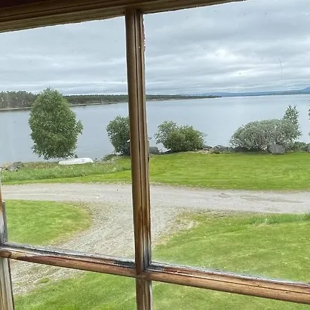 Nyaraló Gammelstua Ved Femund